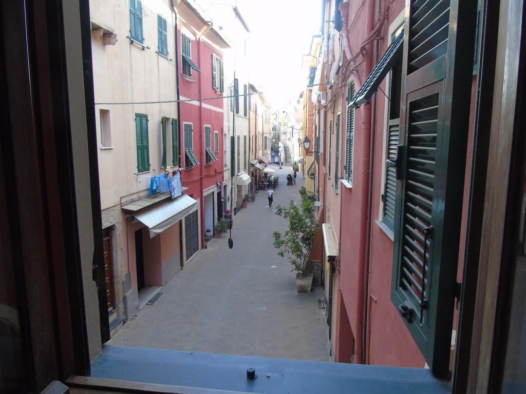 La Casa Sul Mare Apartamento Riva Ligure Exterior foto
